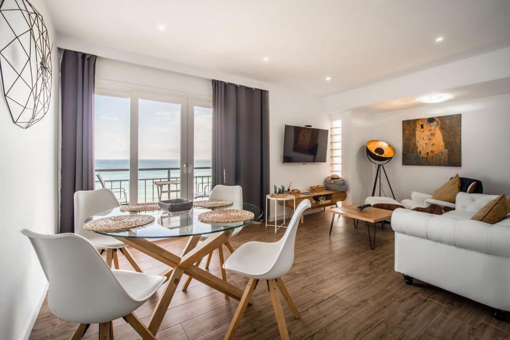 Beachfront Fuengirola Dreamin Apartment Exterior foto